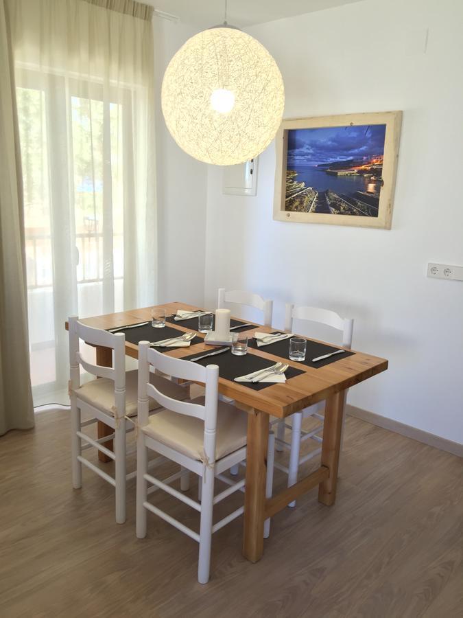 Apartamentos DELFIN Es Calo (Formentera) Exterior foto